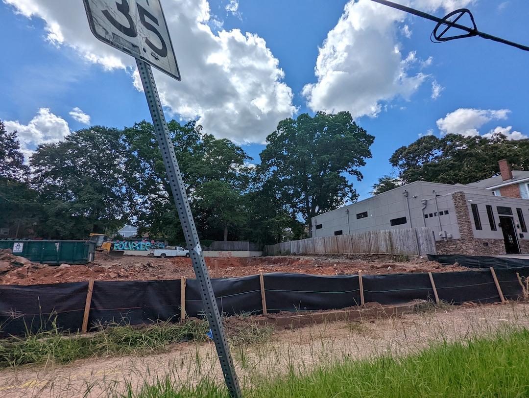 Moreland Avenue eyesore bites the dust for more eastside housing